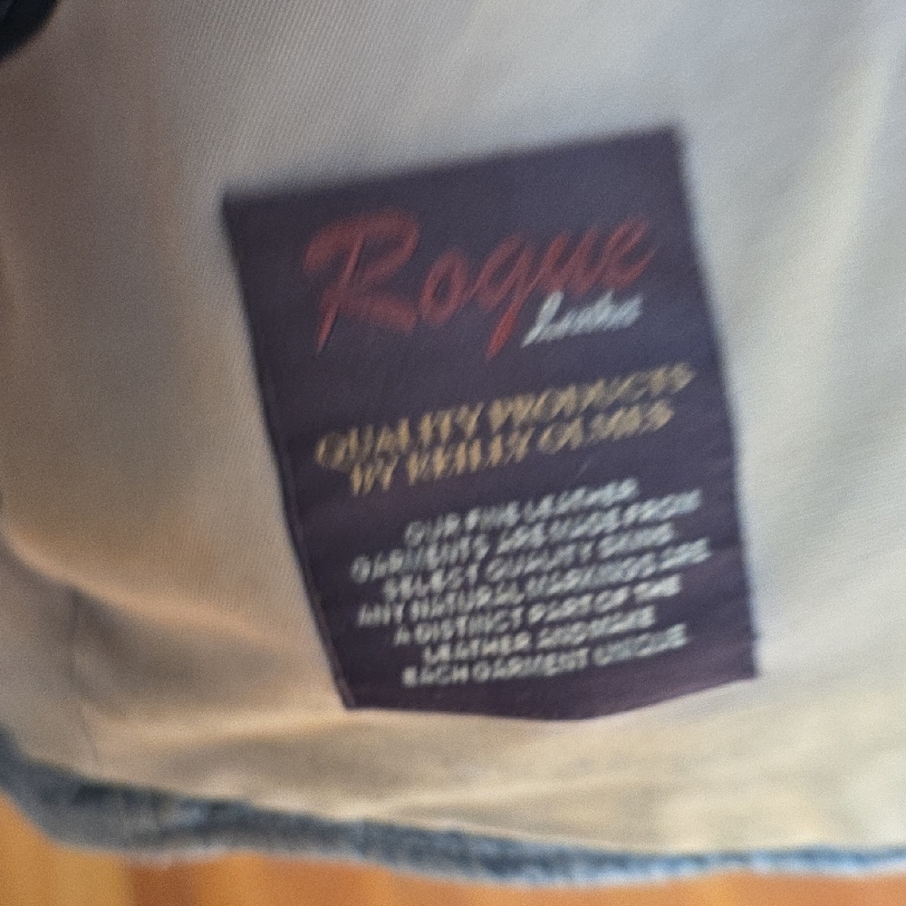 Rogue Men's Vintage Leather Jacket - Black and Brown - Picture 8 of 11